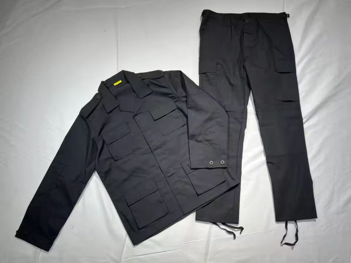 Mens BDU Camouflage 2 Piece Se - огляд і ціна Hunting & Outdoor Supplies